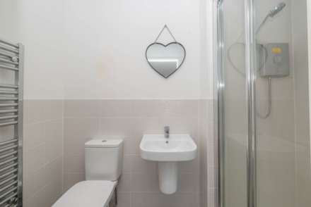 Wales Crescent, Canterbury, Image 10