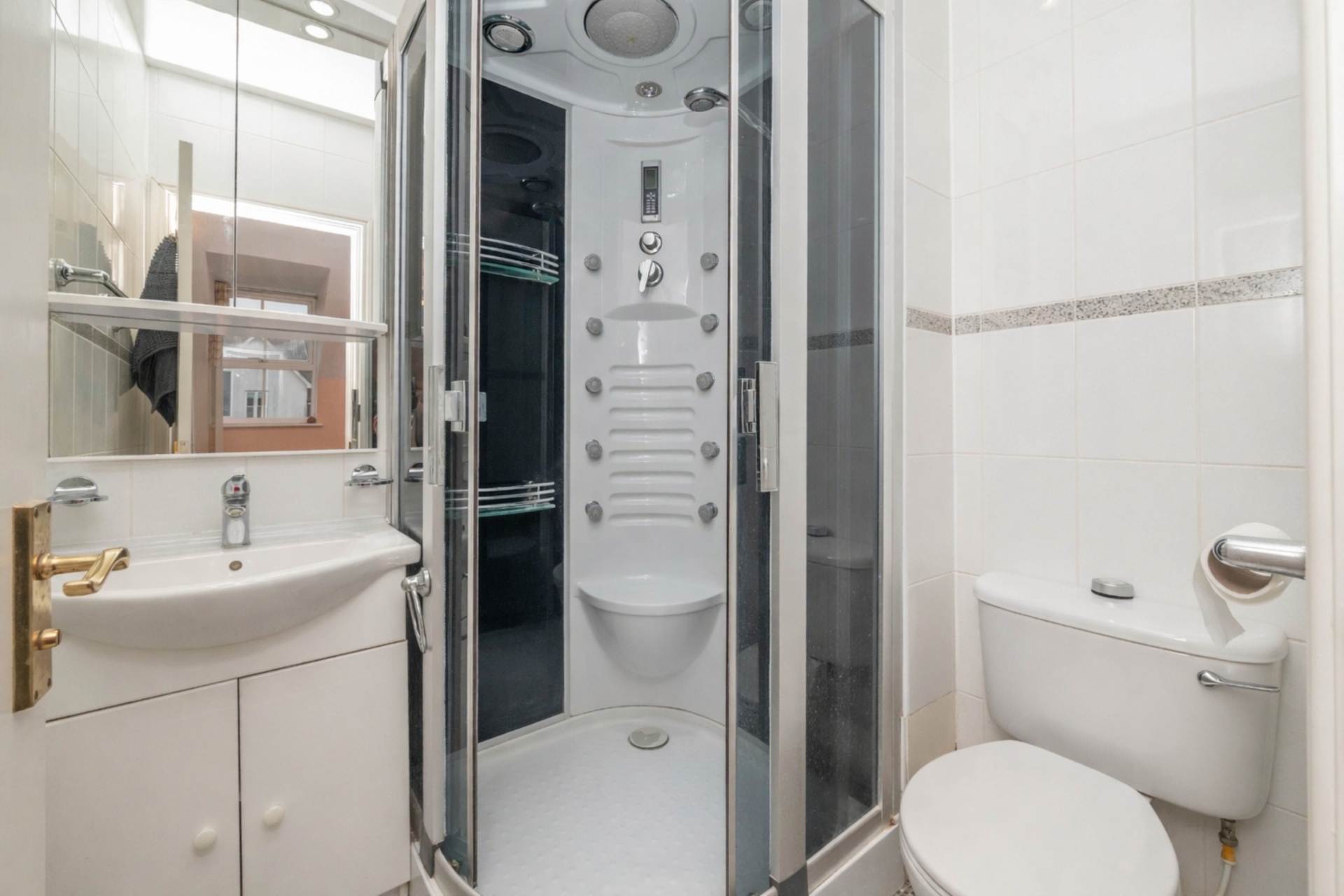 Gardeners Place, Chartham, Image 12