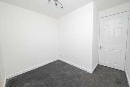 Laurel Way, Chartham, Image 10