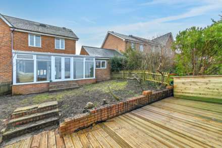 Laurel Way, Chartham, Image 3