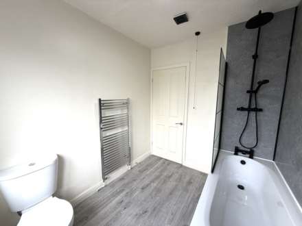 Rough Common Road, Canterbury, Image 9