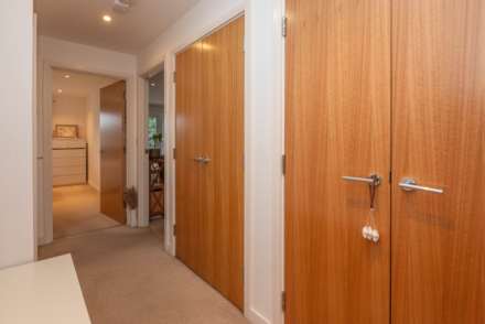 Westwood Drive, Canterbury, Image 9