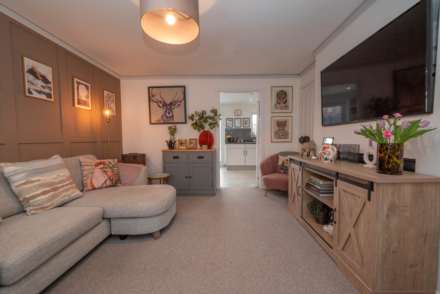 Central Boulevard, Aylesham, Image 3