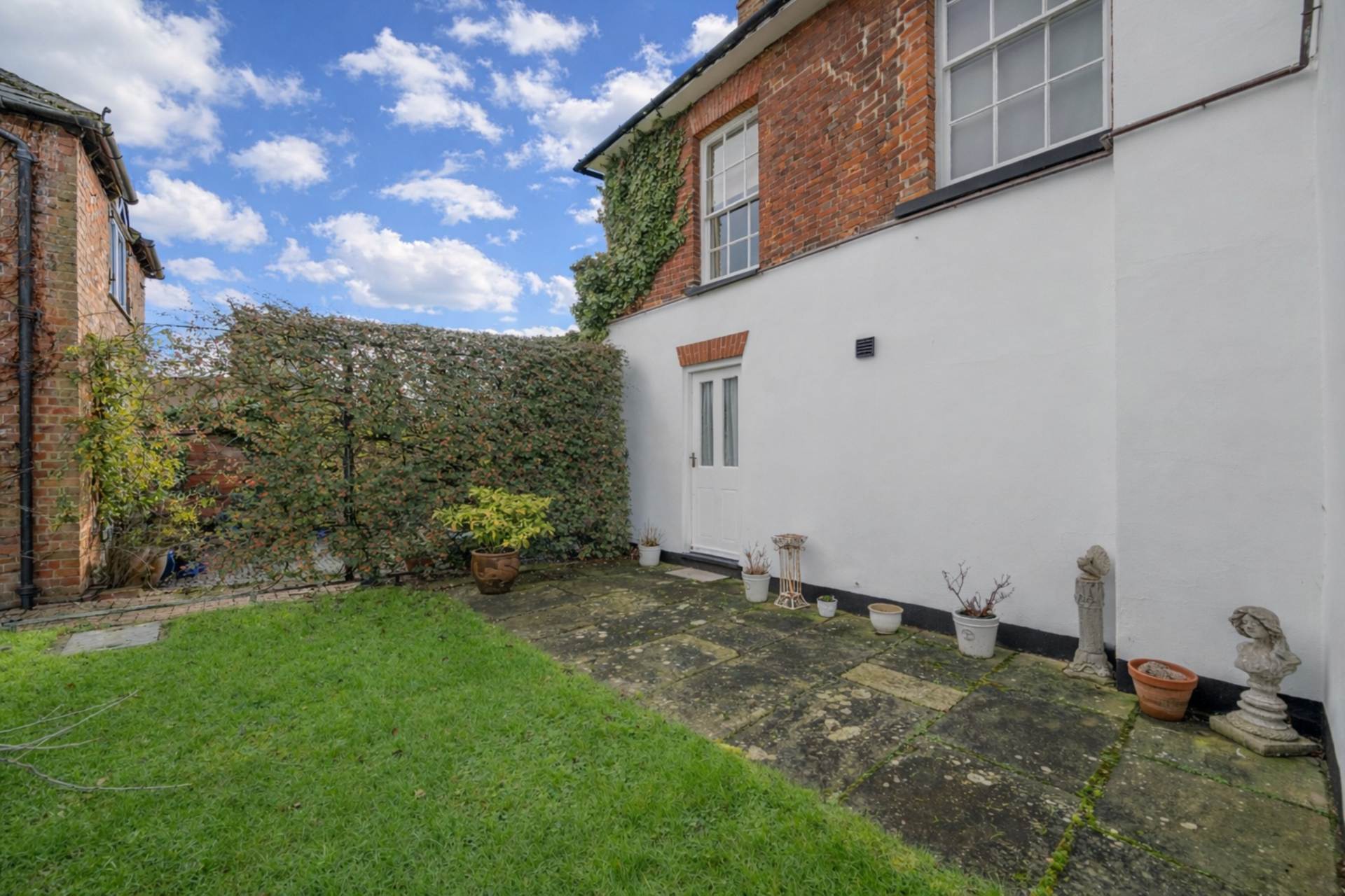 The Green, Chartham, Image 12