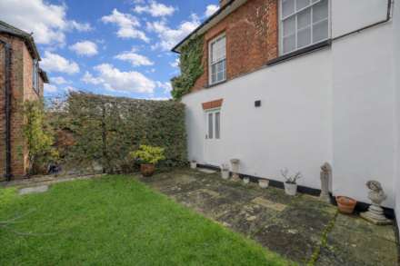 The Green, Chartham, Image 12