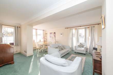 The Green, Chartham, Image 3