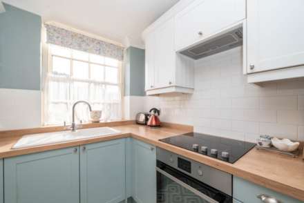 The Green, Chartham, Image 8