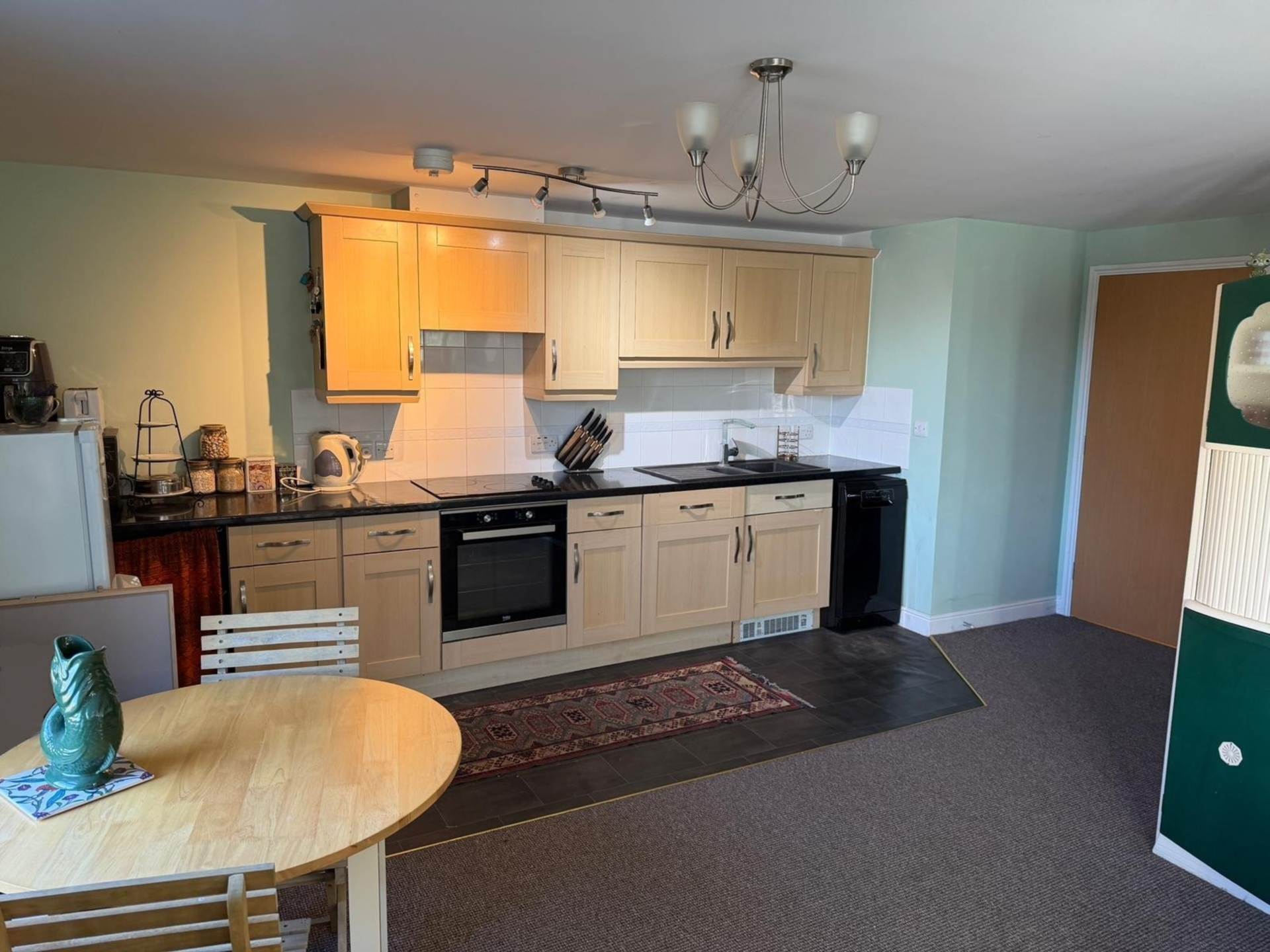 Bingley Court, Canterbury, Image 5