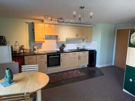 Bingley Court, Canterbury, Image 5