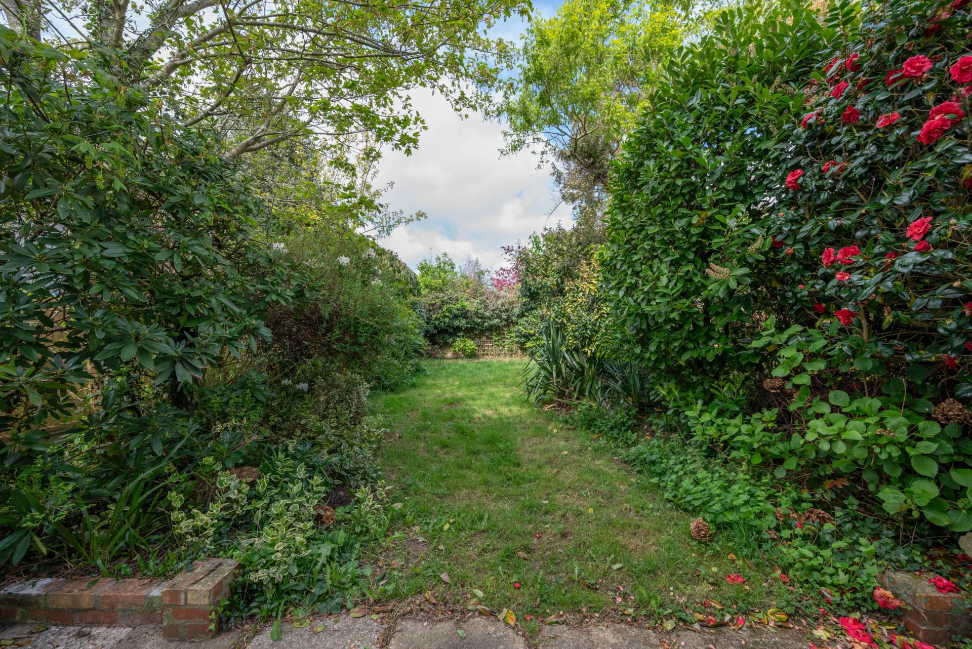 Garden Close, Rough Common, Image 12