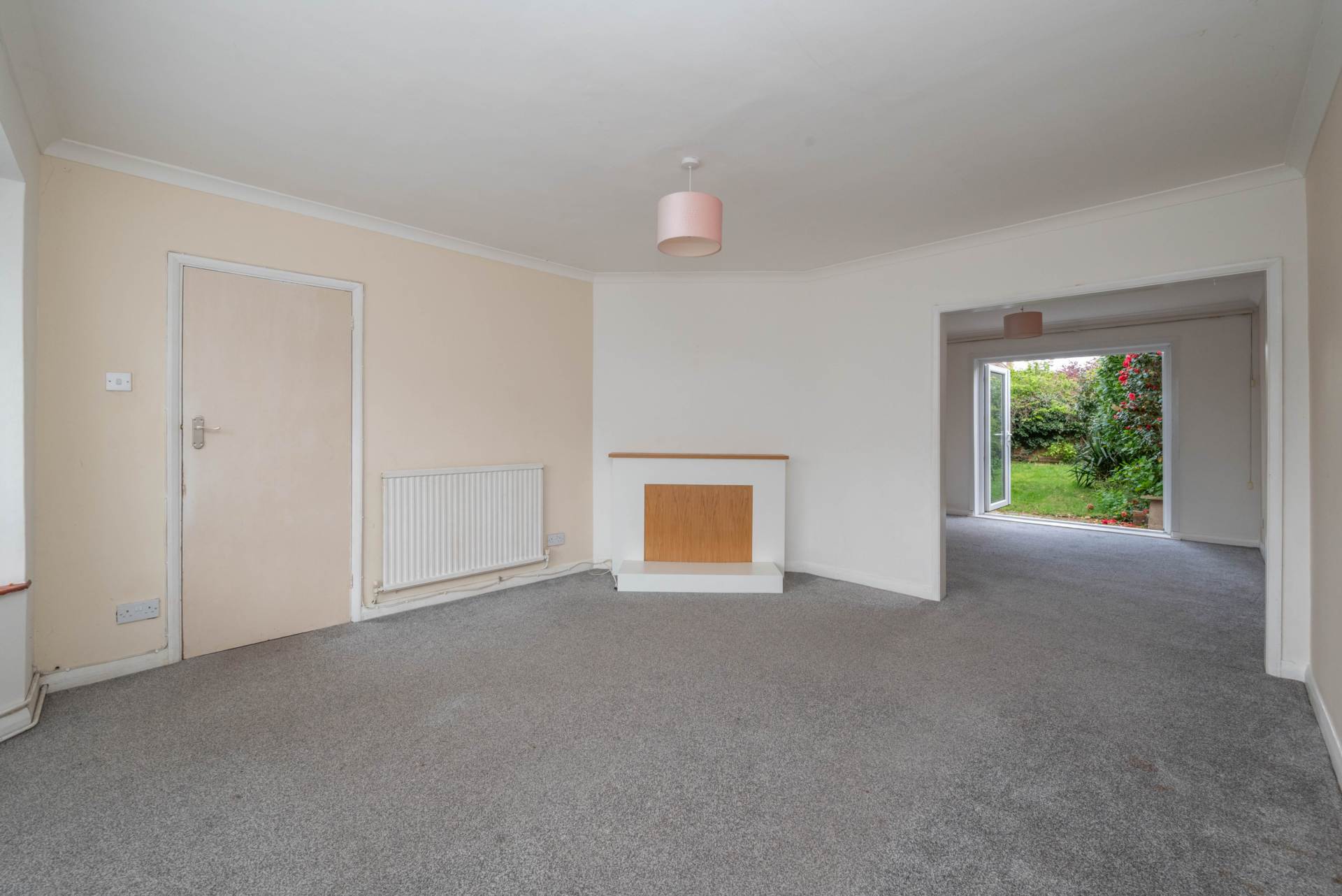 Garden Close, Rough Common, Image 2