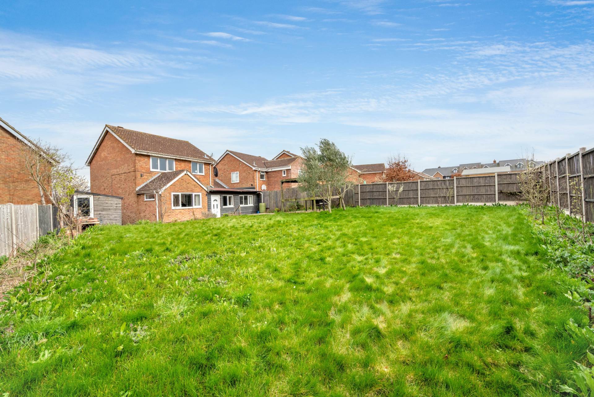 Manor Close, Canterbury, Image 16