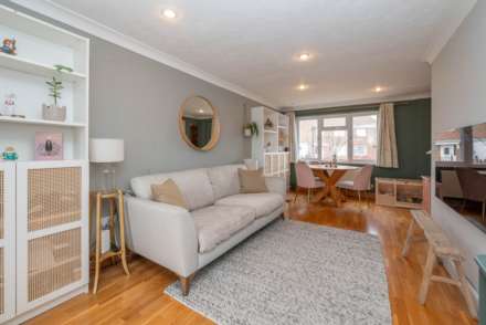 Vale View Road, Aylesham, Image 4