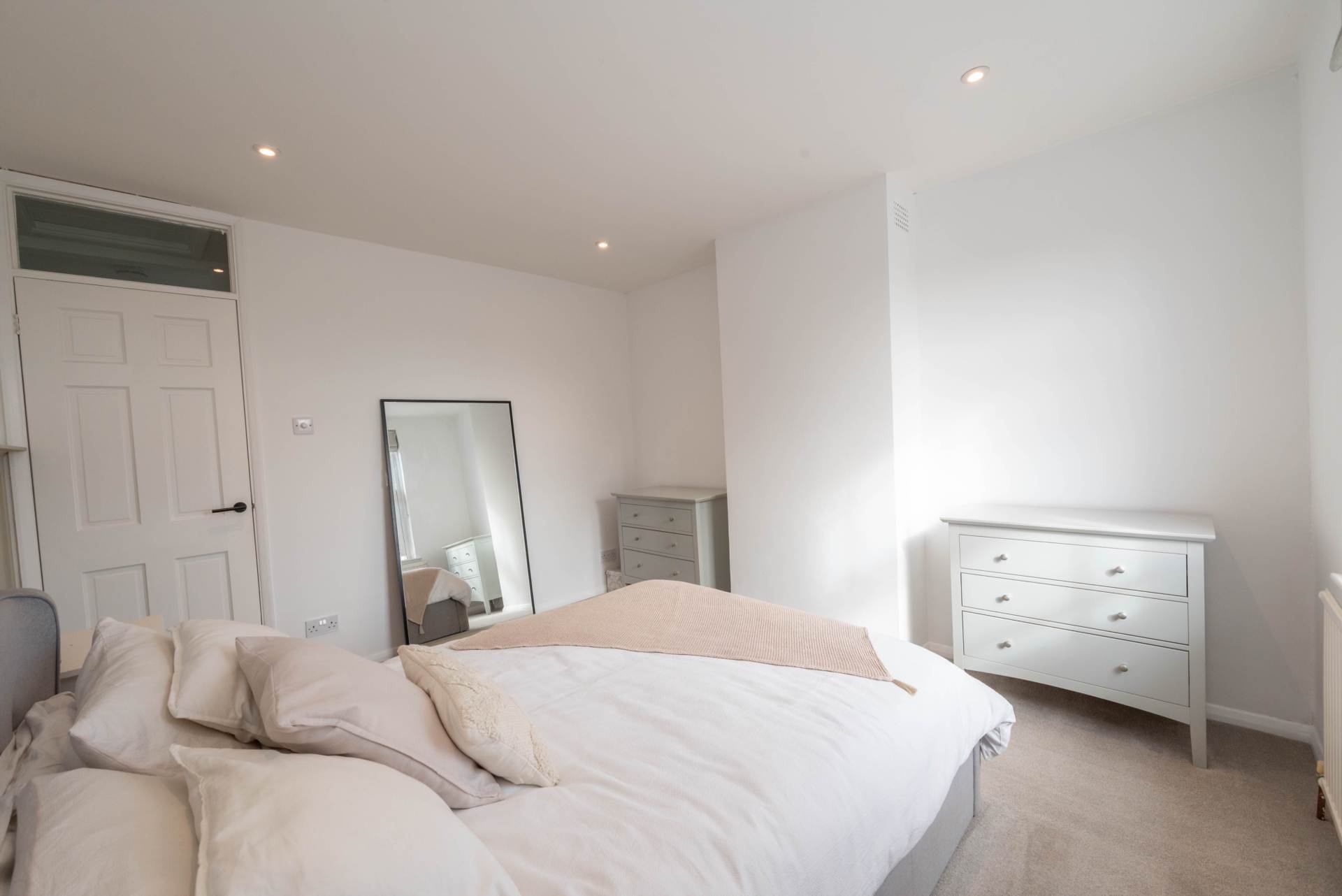 The Street, Ash, Image 8