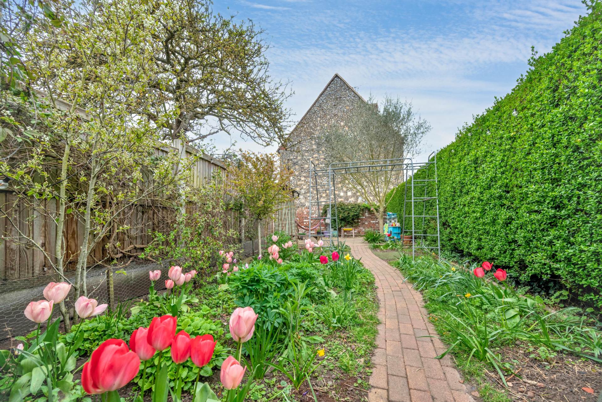 Tudor Road, Canterbury, Image 2