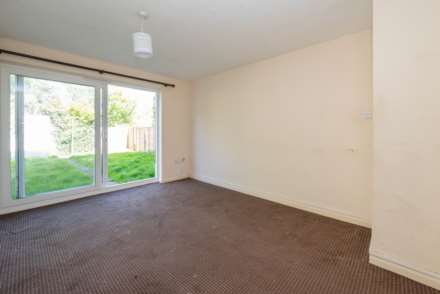 Kemsing Gardens, Canterbury, Image 8