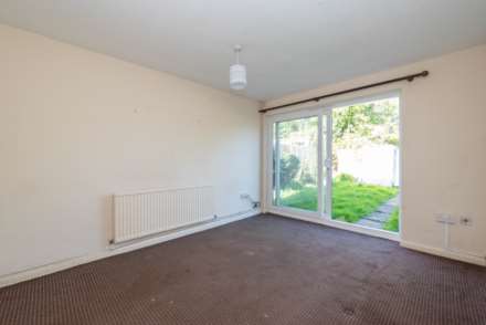 Kemsing Gardens, Canterbury, Image 9