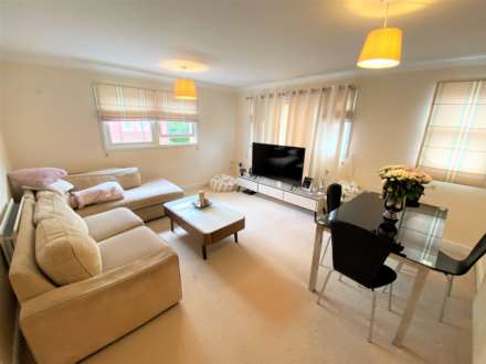 Property For Rent George Roche Road, Canterbury