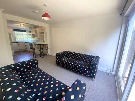 3 Bedroom House, Ulcombe Gardens, Canterbury