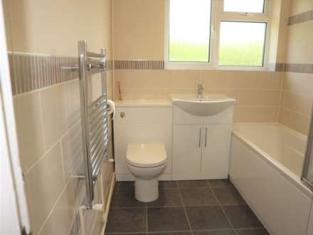 Raymond Avenue, Canterbury, Image 6