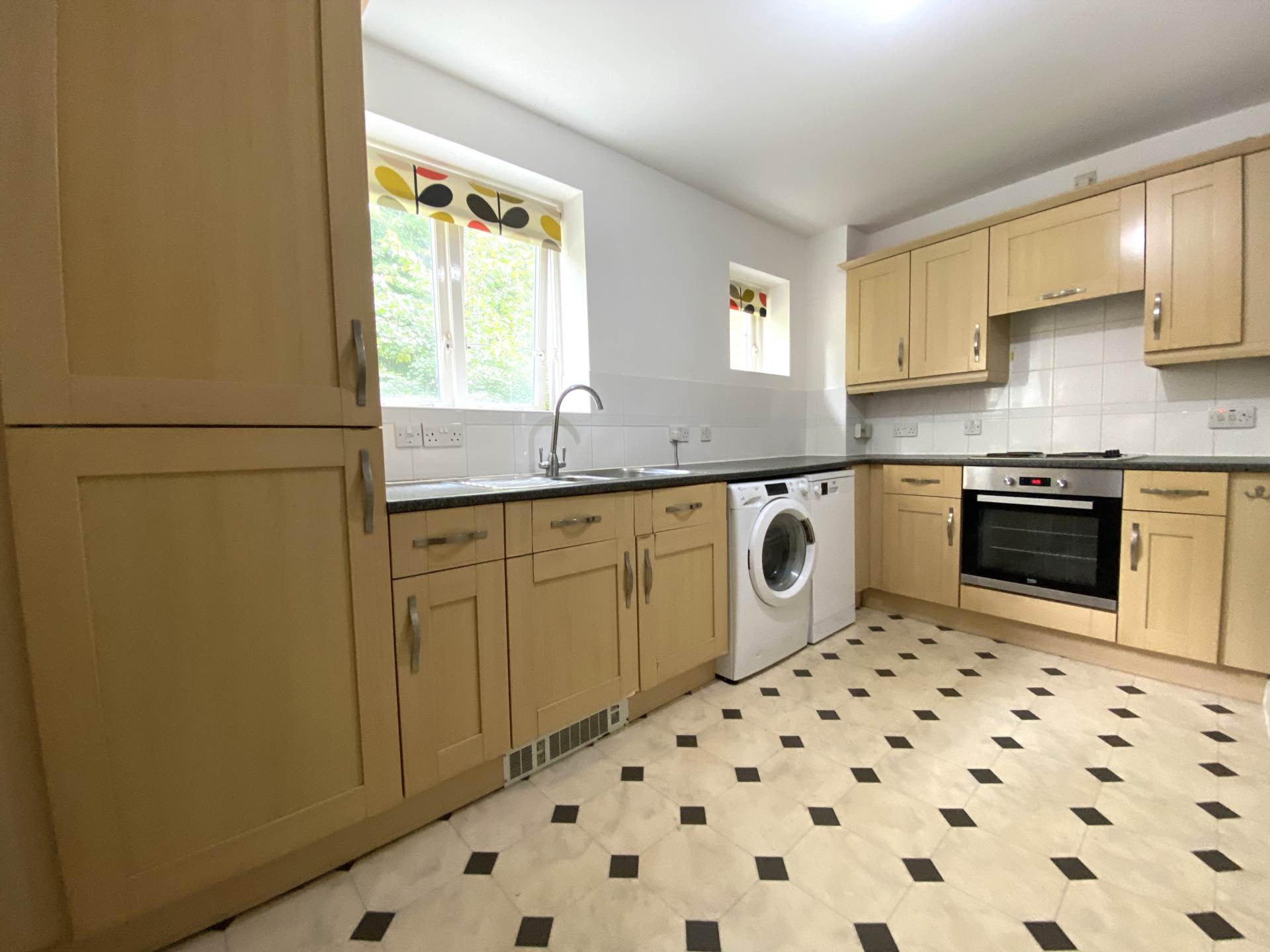 Bingley Court, Image 4