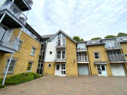 Bingley Court, Image 1