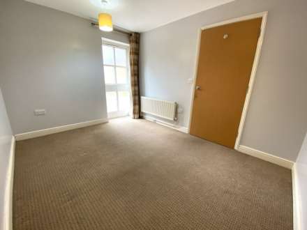 Bingley Court, Image 2