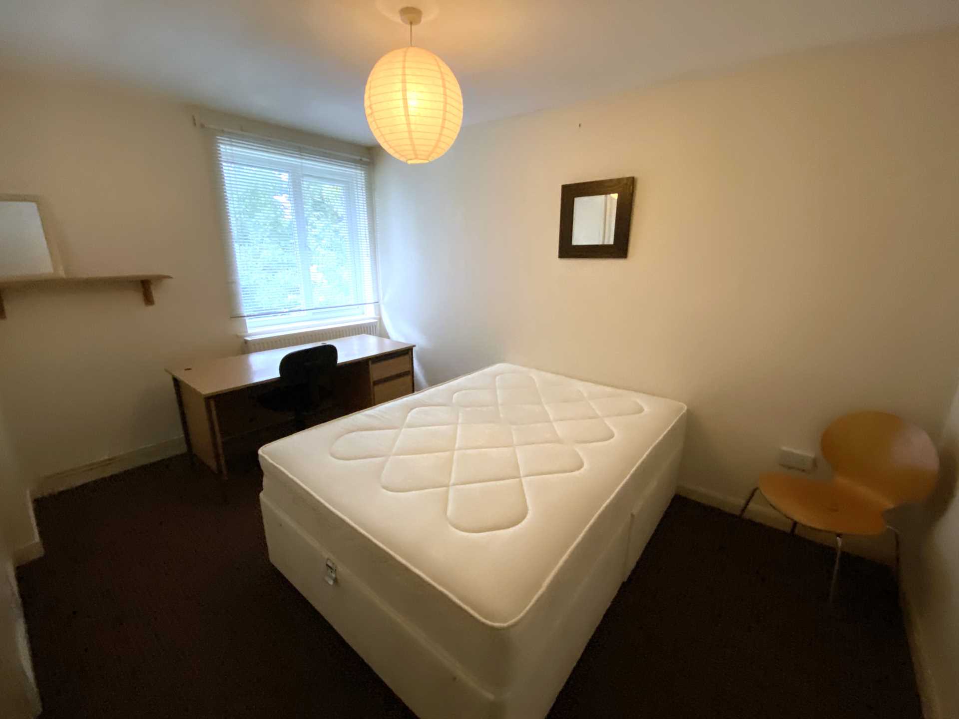 Kemsing Gardens, Canterbury, Image 3