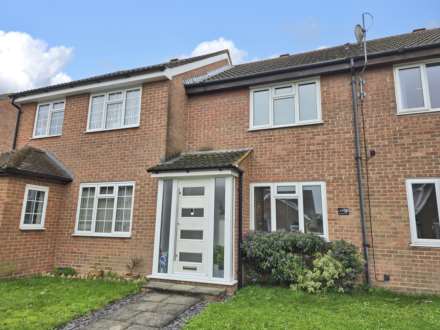 2 Bedroom Terrace, Grasmere Way, Aylesham