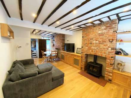 3 Bedroom Terrace, Wincheap, Canterbury