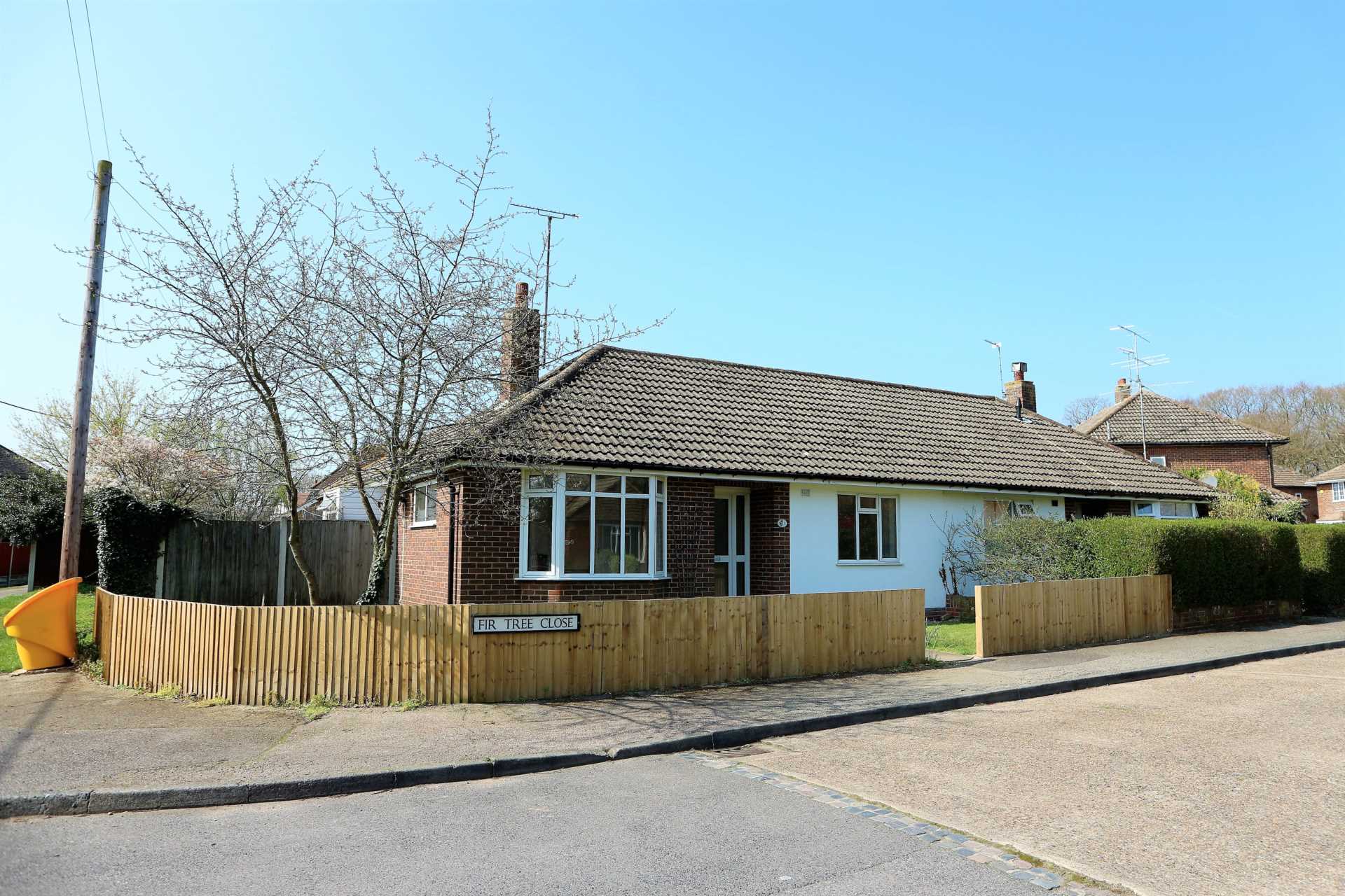 Firtree Close, Rough Common, Image 1