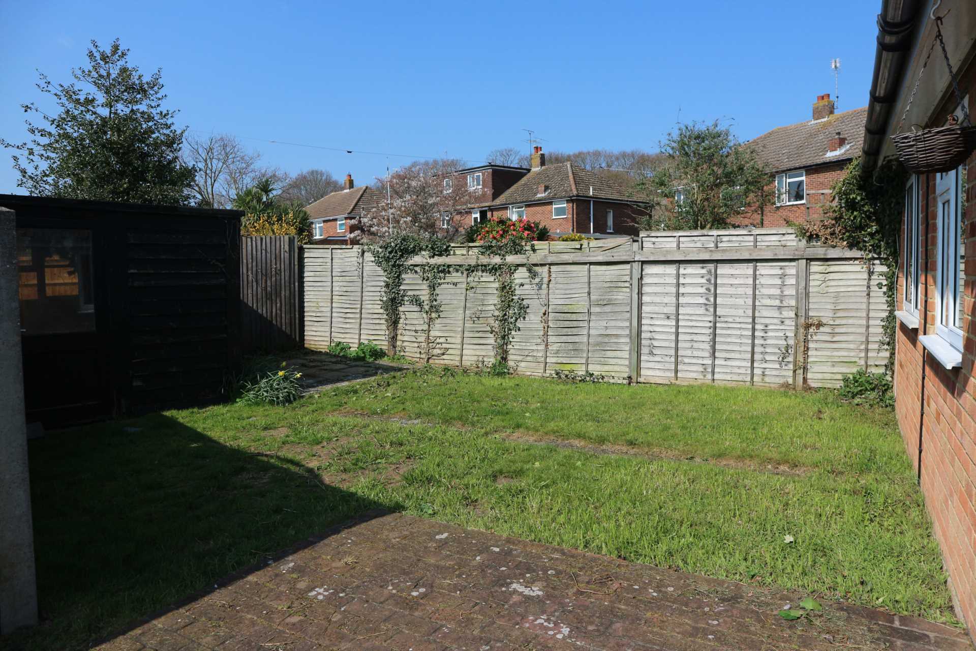 Firtree Close, Rough Common, Image 10