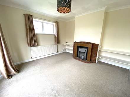 Firtree Close, Rough Common, Image 5