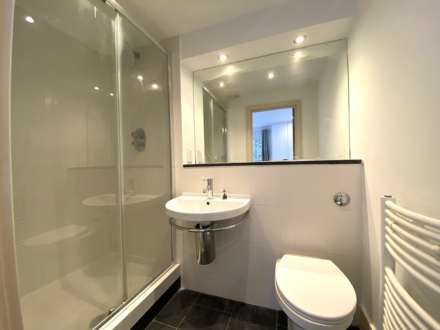 The Pines, Canterbury, Image 10