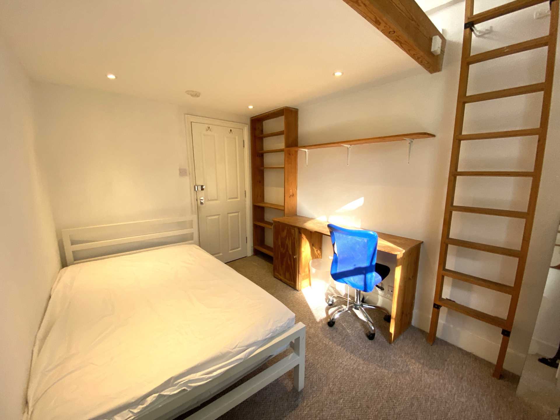 St Johns Lane, Canterbury, Image 9