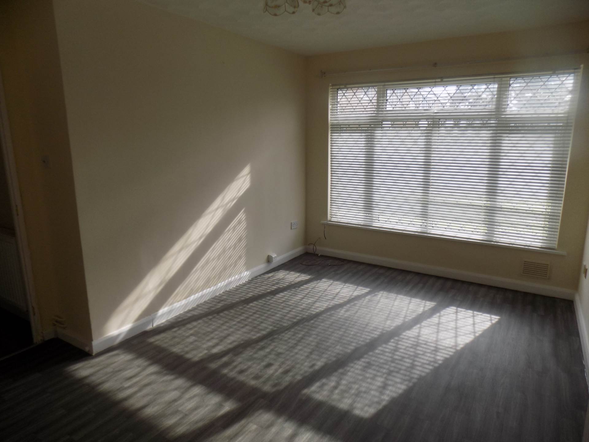 Riverside Park, Queensferry, CH5 2JT., Image 4