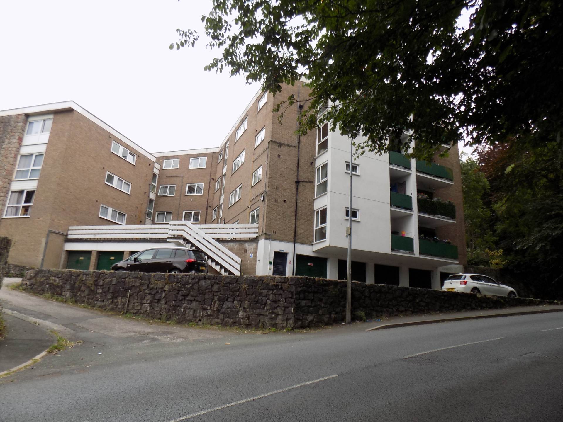 Well Street, Holywell, Image 1
