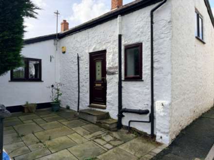 3 Bedroom Detached, Holywell Road, Caerwys