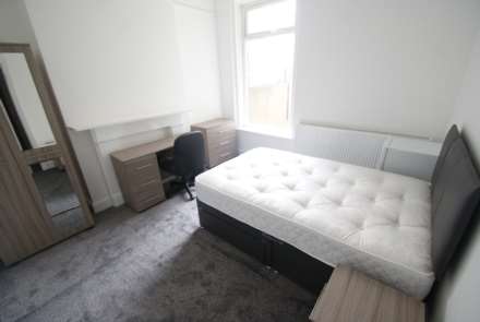 Property For Rent Old Southend Road, Southend On Sea