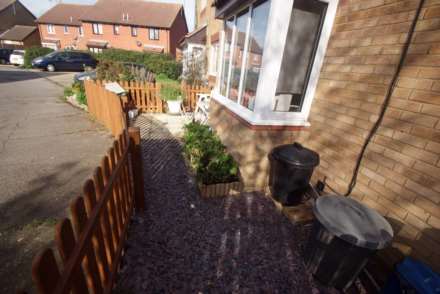 ONE BEDROOM HOUSE - Caversham Avenue, Image 8