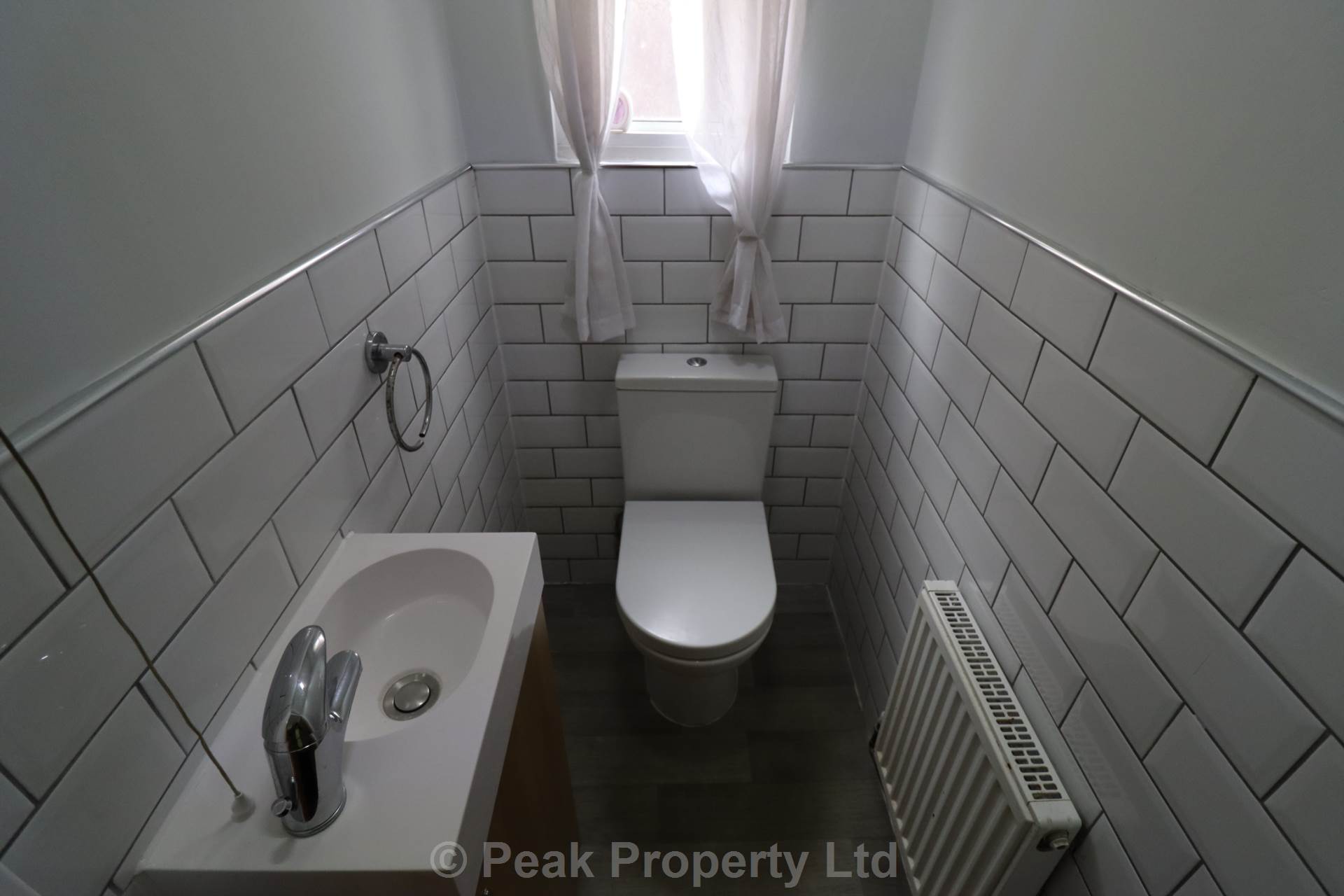 Room 4, Napier Avenue, Southend On Sea, Image 8
