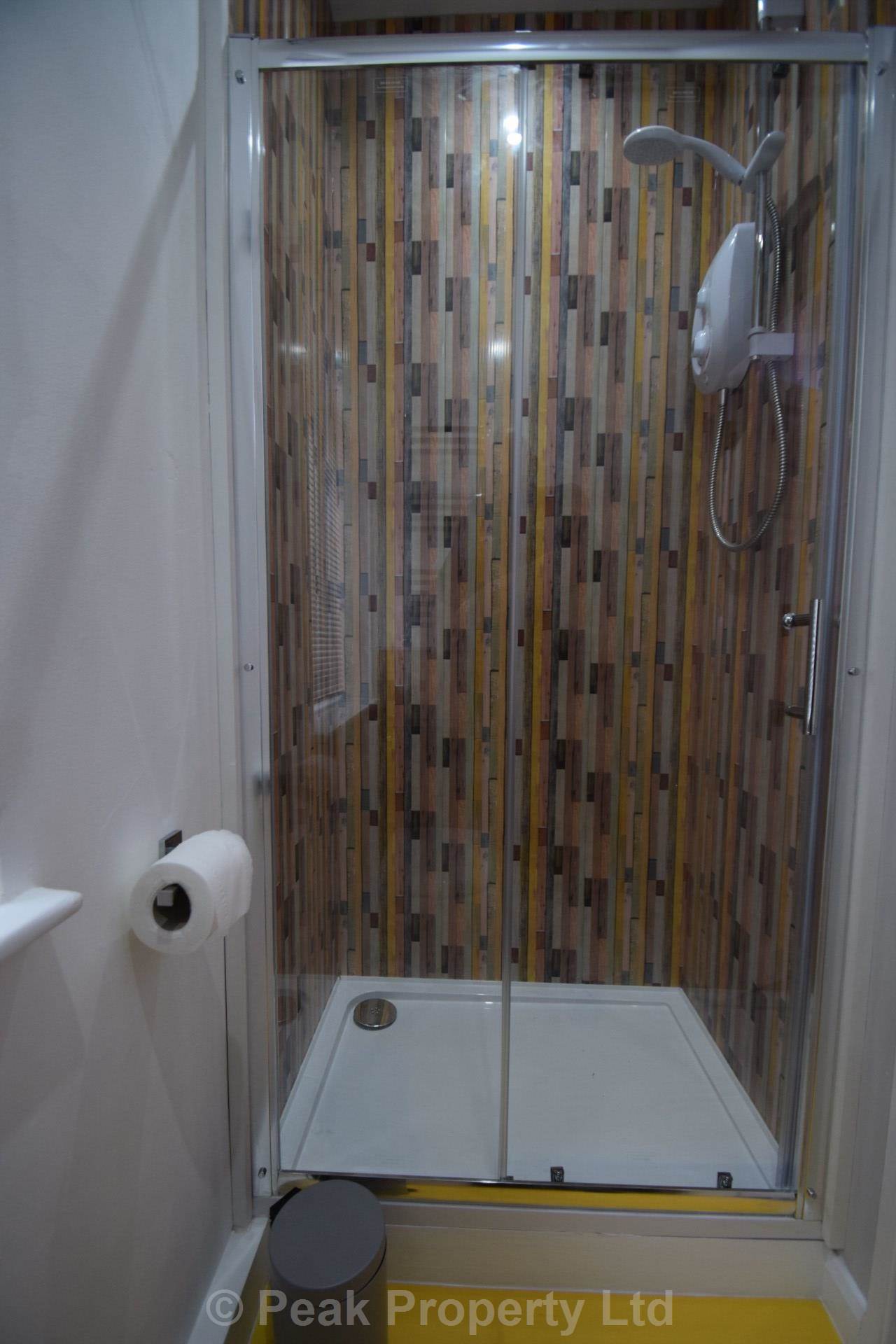 Room 5 Westborough Road, Westcliff On Sea, Image 16