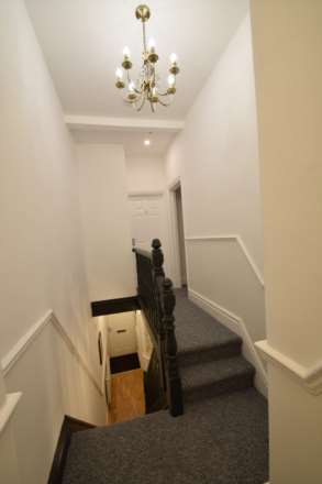 Room 5 Westborough Road, Westcliff On Sea, Image 11