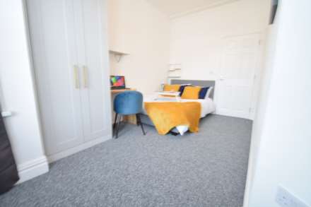 Room 5 Westborough Road, Westcliff On Sea, Image 3