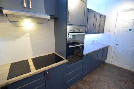 Room 5 Westborough Road, Westcliff On Sea, Image 6