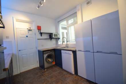 Room 5 Westborough Road, Westcliff On Sea, Image 7