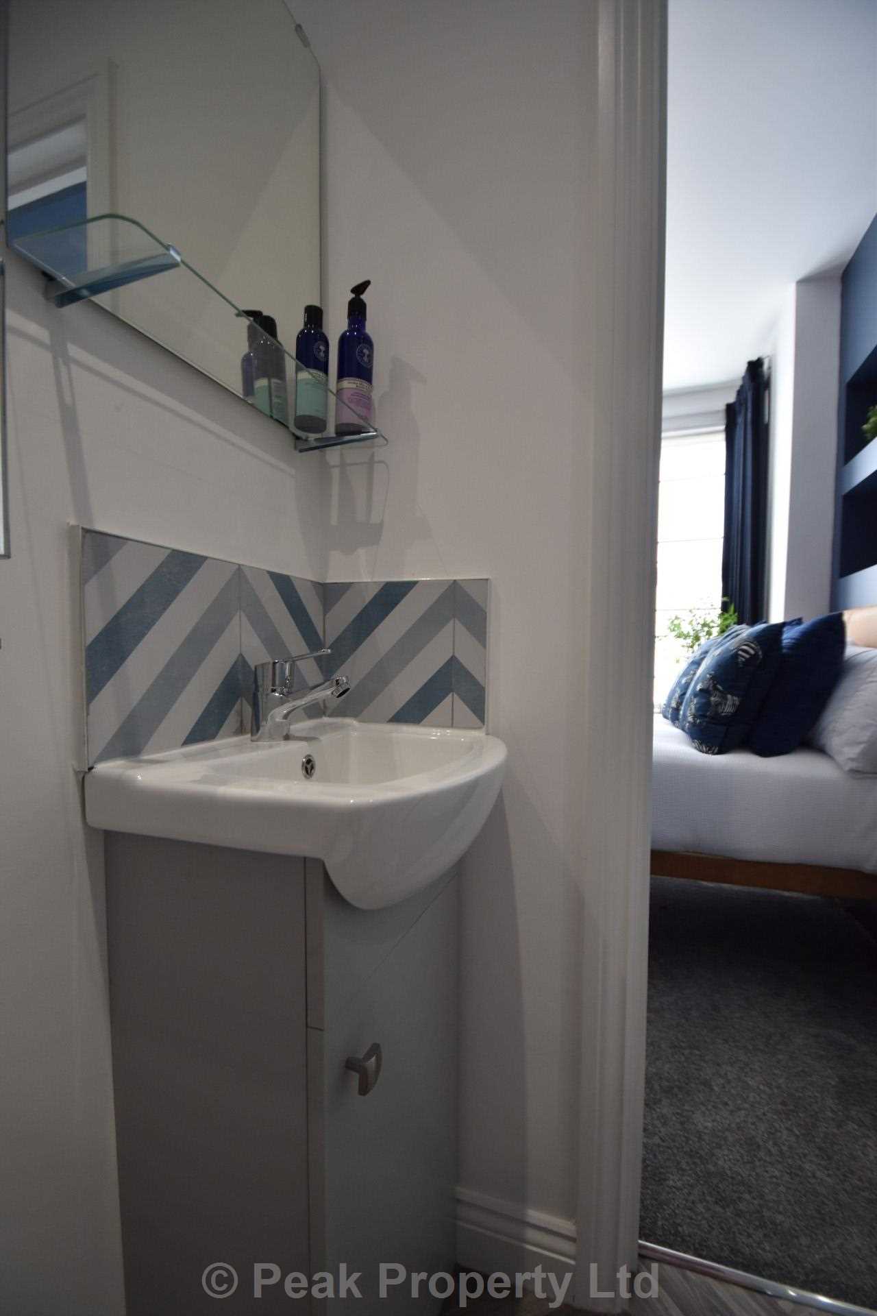 Harcourt Avenue, Southend On Sea, Image 4