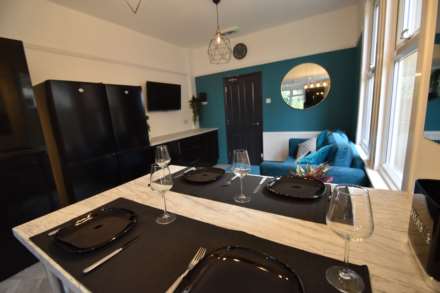 Room 6 - Harcourt Avenue, Southend On Sea, Image 11