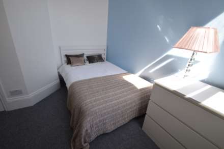 Property For Rent Wimborne Road, Southend On Sea