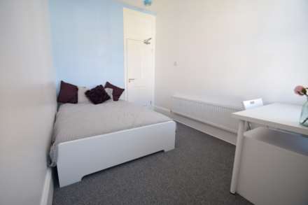Property For Rent Wimborne Road, Southend On Sea